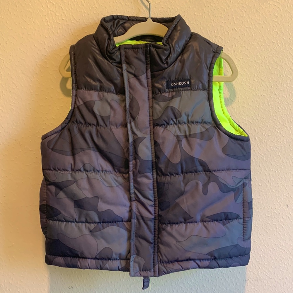 Osh Kosh camo puffer vest 18 months